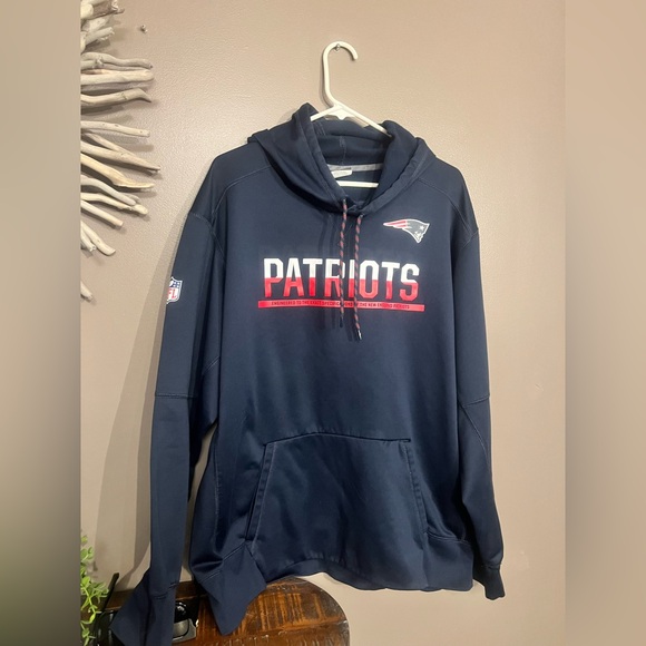 Nike Other - Nike New England Patriots Football sweatshirt